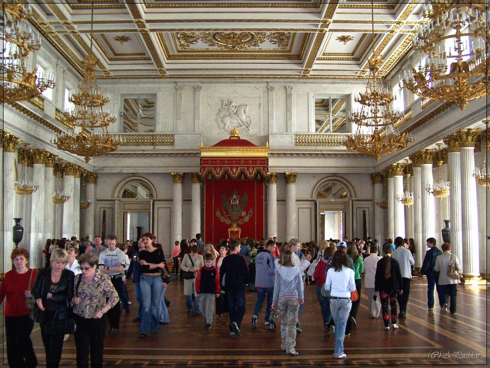Георгиевский (Большой тронный) зал. 2й этаж. Эрмитаж. г. Санкт-Петербург.