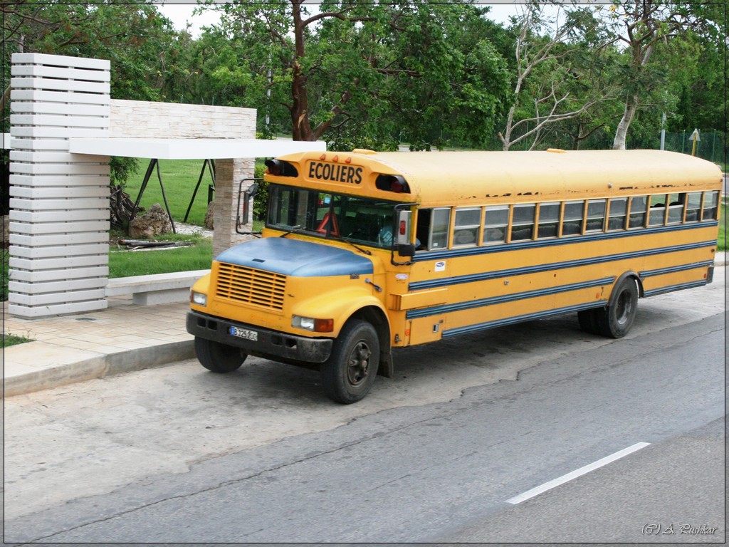 автобус в Варадеро