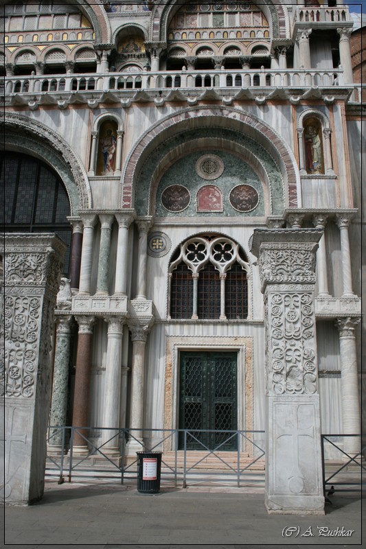 Бумажные ворота. Площадь Сан-Марко. Венеция
