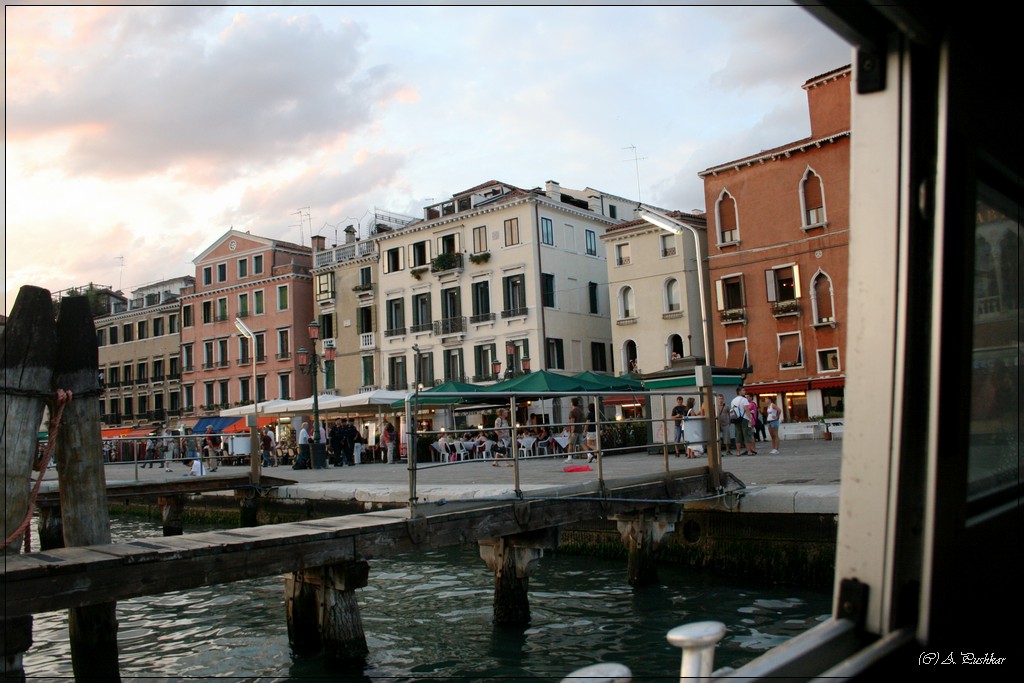 Отплываем на стоянку.Венеция