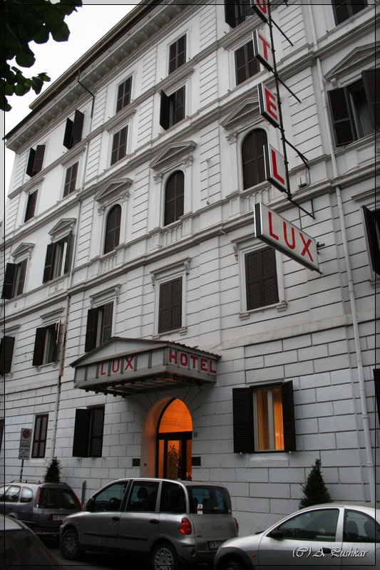 Отель Lux