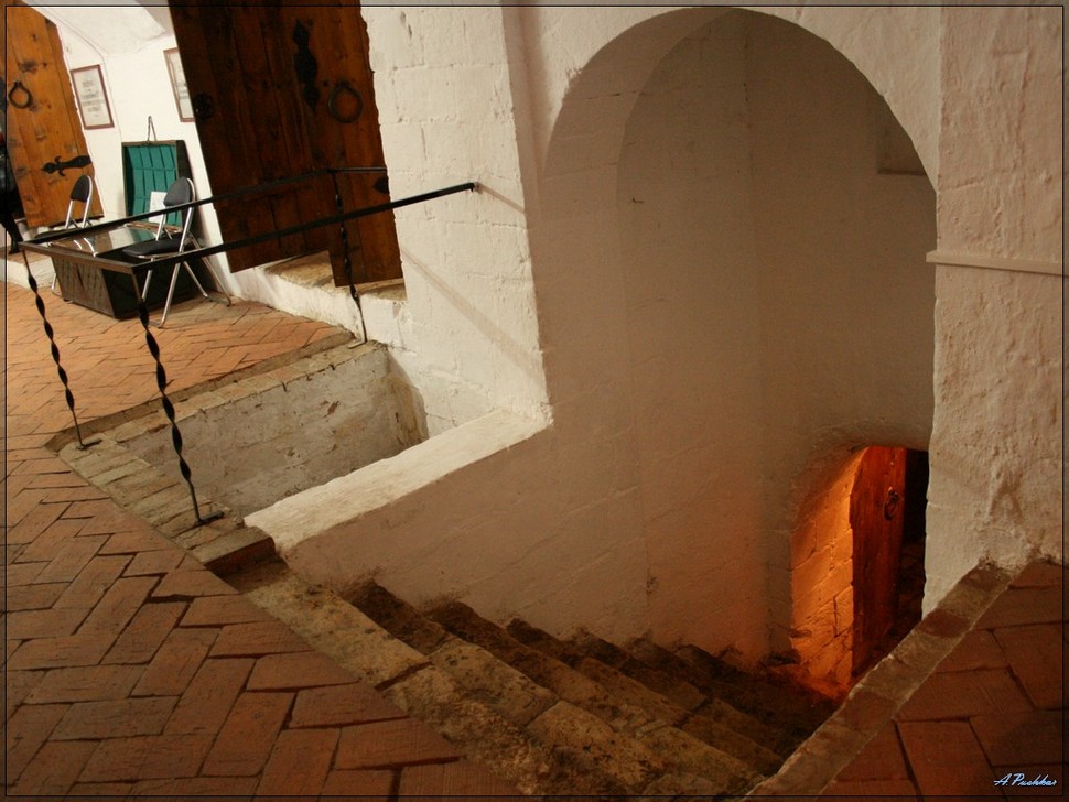 Средневековые подвалы