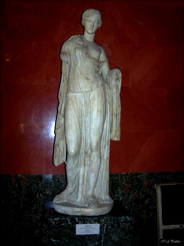 Статуя Афродиты. Зал Диониса. 1й этаж. Эрмитаж. г. Санкт-Петербург